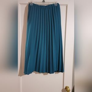Teal / Emarald Accordian Pleated Skirt
